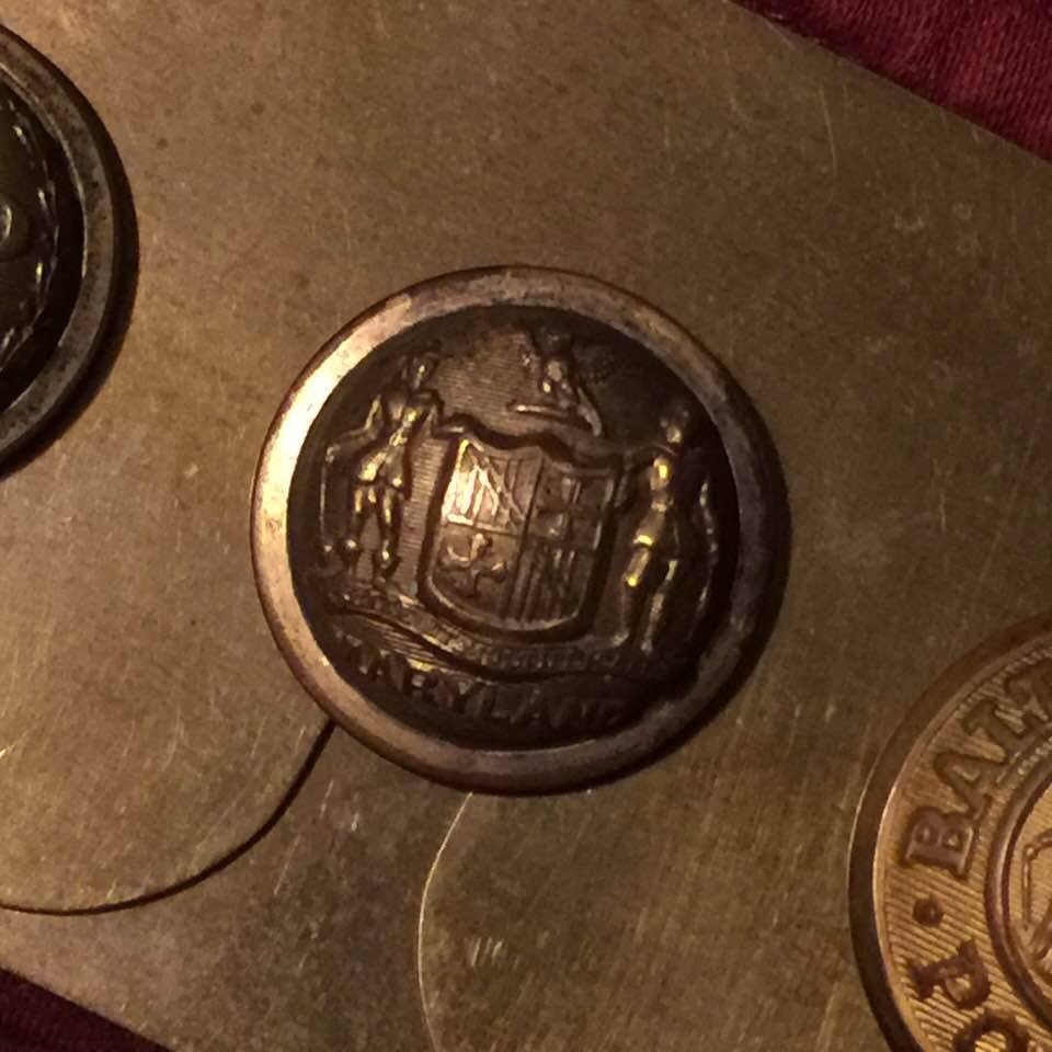 3 MD Seal Button